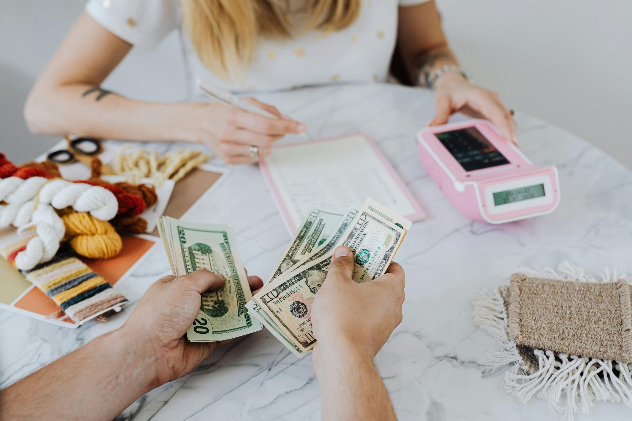 How to Build an Emergency Fund (Even on a Low Income)